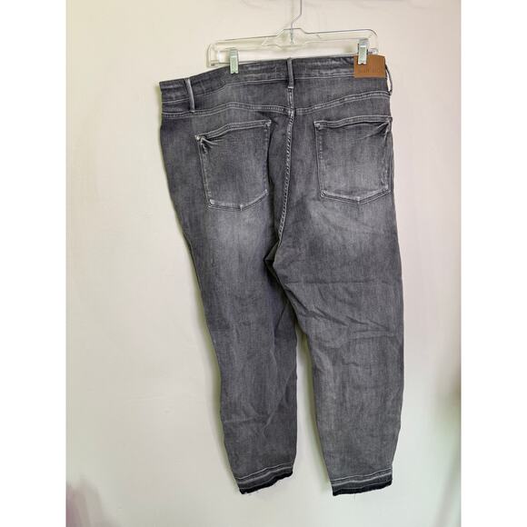 Judy Blue Full Size High Waist Tummy Control Release Hem Skinny Jeans 24W - Picture 3 of 6